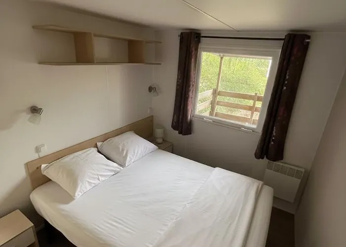 Du Coucou キャンプ場 Nailhac